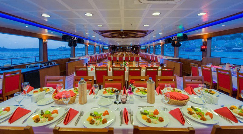 Istanbul Dinner Cruise